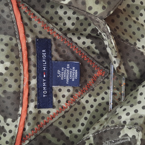 Tommy Hilfiger Camouflage Polka Dot Popover Shirt - Picture 10 of 10